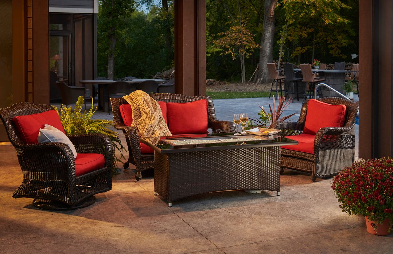 Outdoor Greatroom Balsam Montego Linear Gas Fire Pit Table