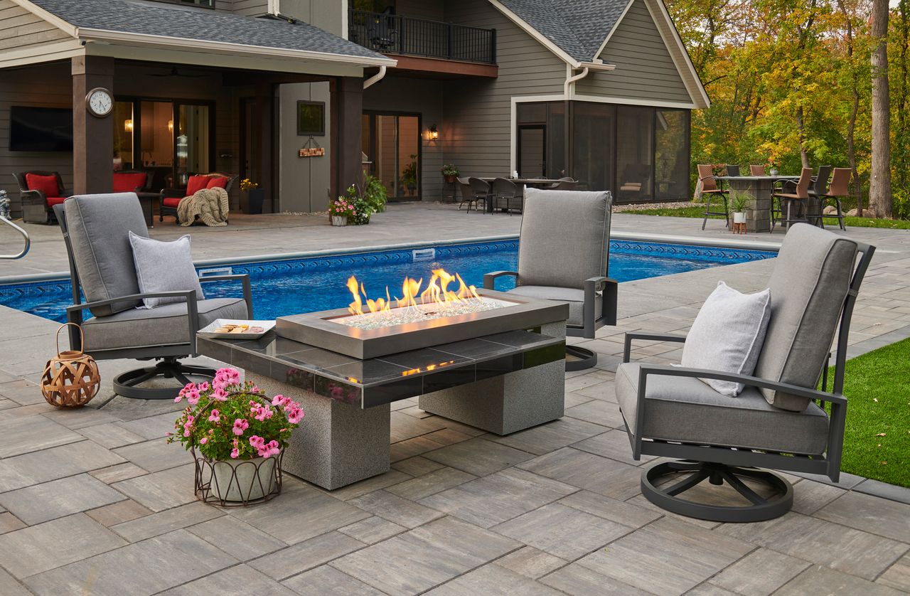Outdoor Greatroom Uptown Black Linear Gas Fire Pit Table