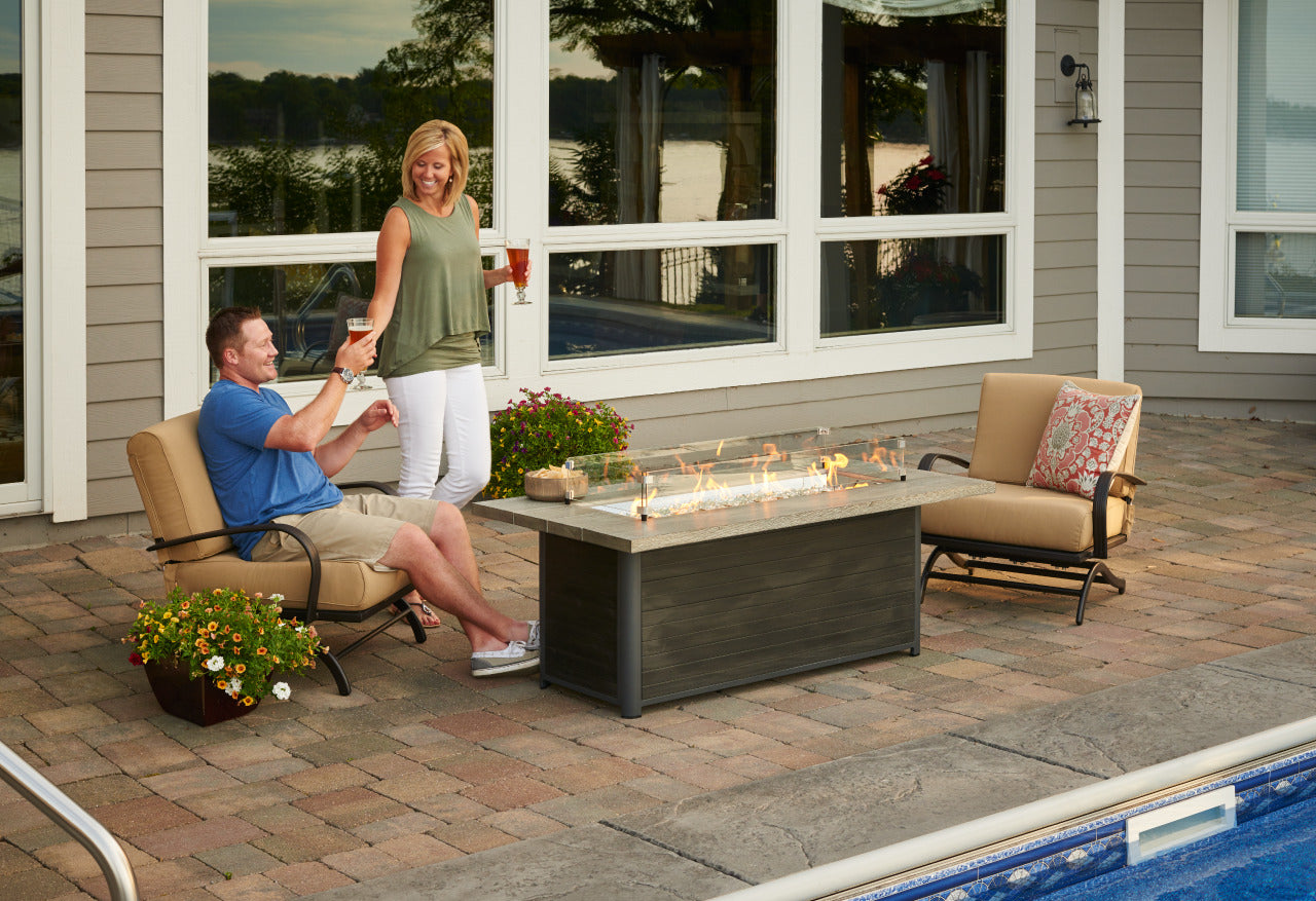 Outdoor Greatroom Cedar Ridge Linear Gas Fire Pit Table