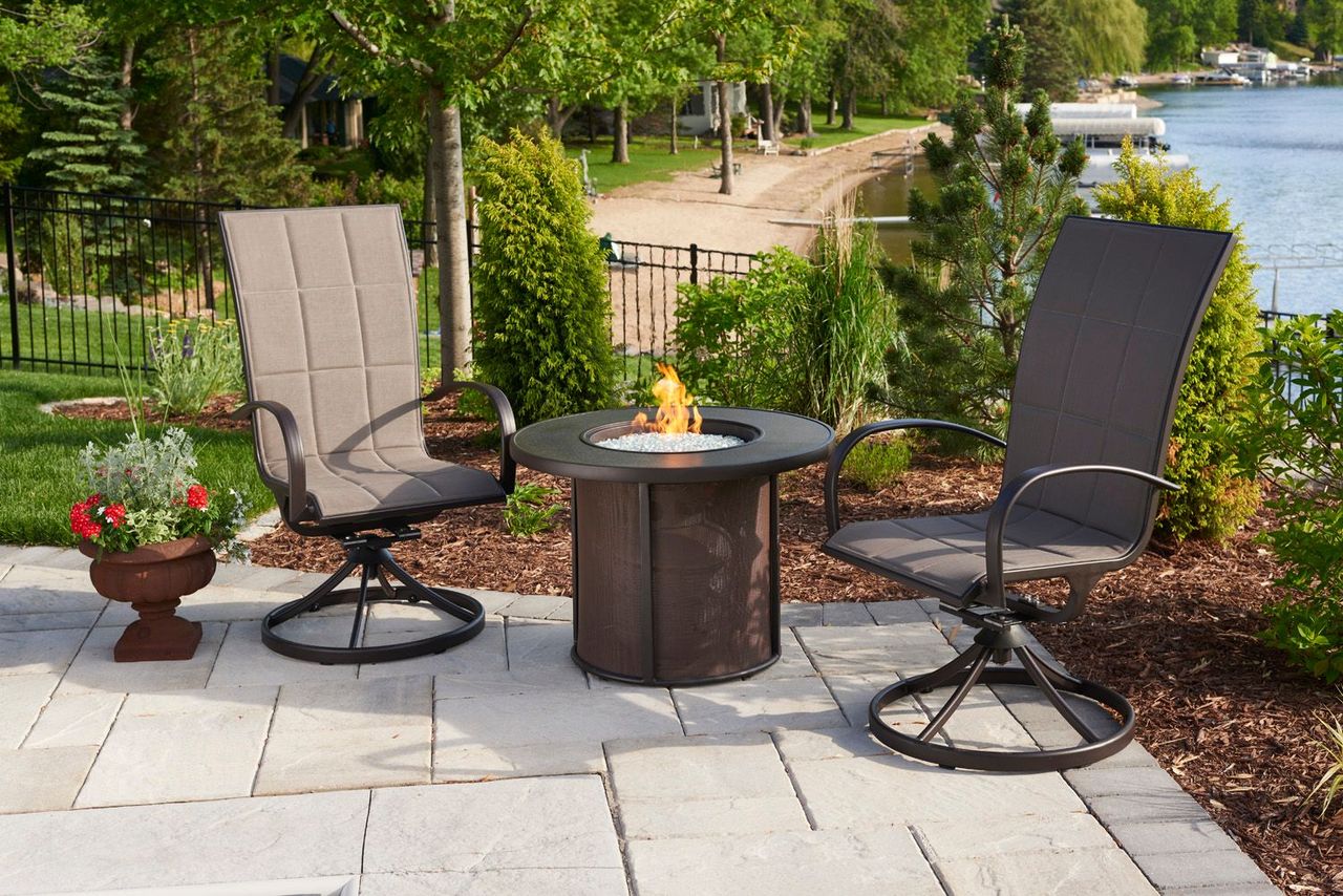Outdoor Greatroom Stonefire Round Gas Fire Pit Table