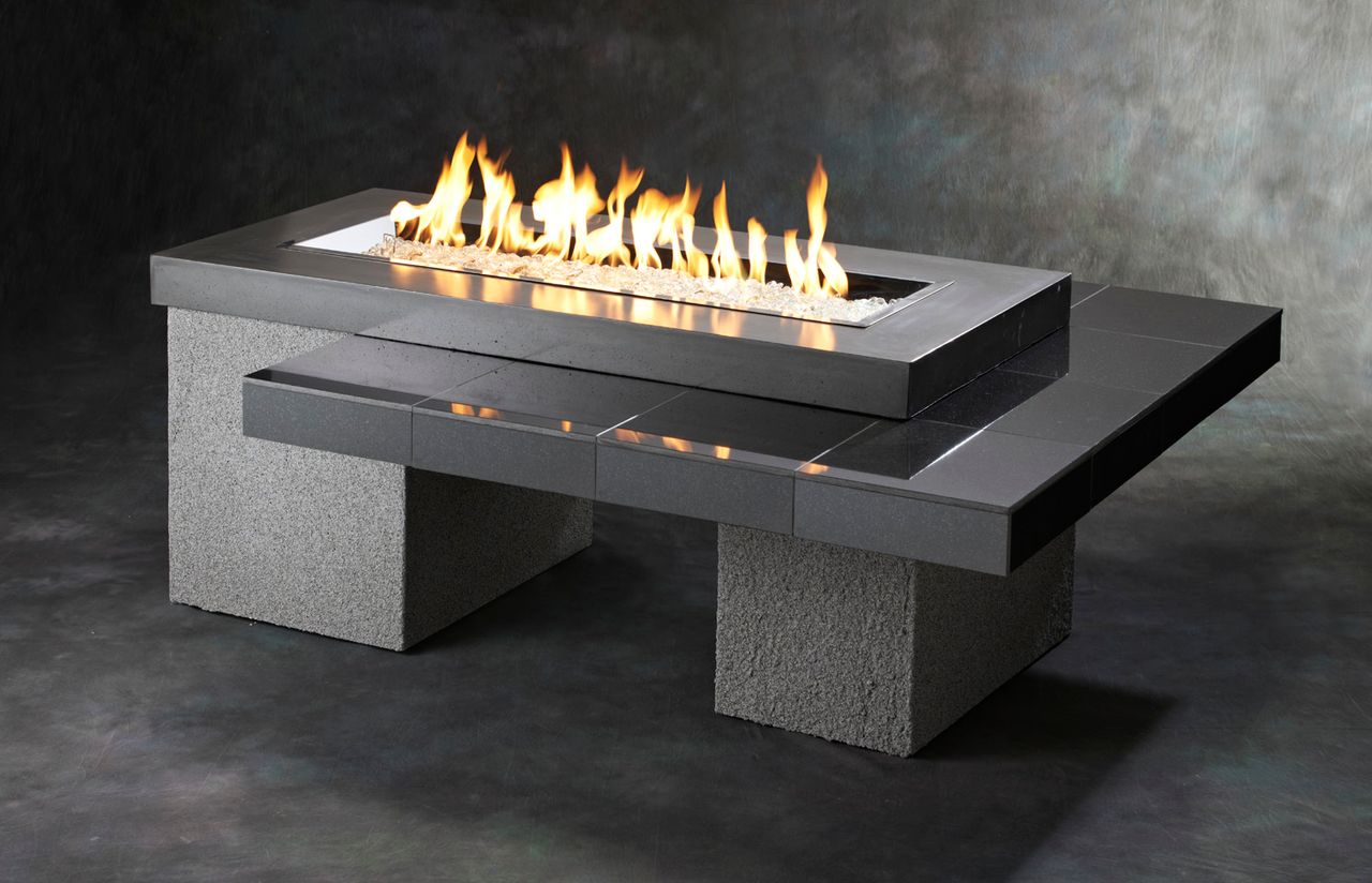 Outdoor Greatroom Uptown Black Linear Gas Fire Pit Table