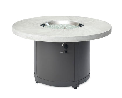 Outdoor Greatroom White Onyx Beacon Round Gas Fire Pit Table