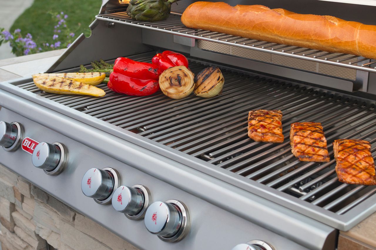 Bull Outdoor 38" Brahma Drop In Grill w/light - 5 Burner / 90,000 BTU's